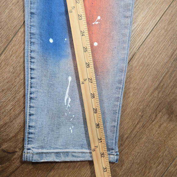 Genuine Authentic Jeans Men’s 38x32 Light Wash Distressed Paint Splatter Denim - Picture 7 of 9